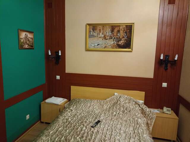 Гостиница Айвенго Курган-83